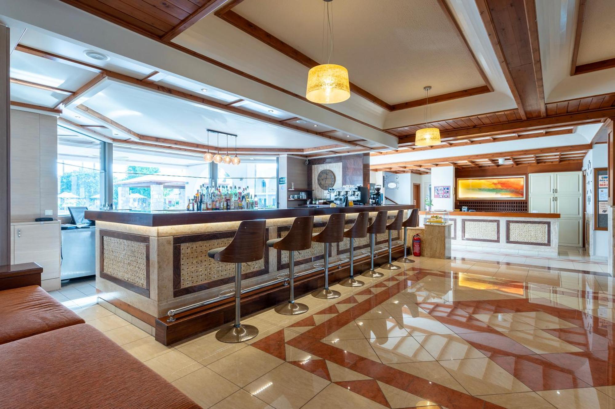 Palladium Hotel 马尔马里 外观 照片